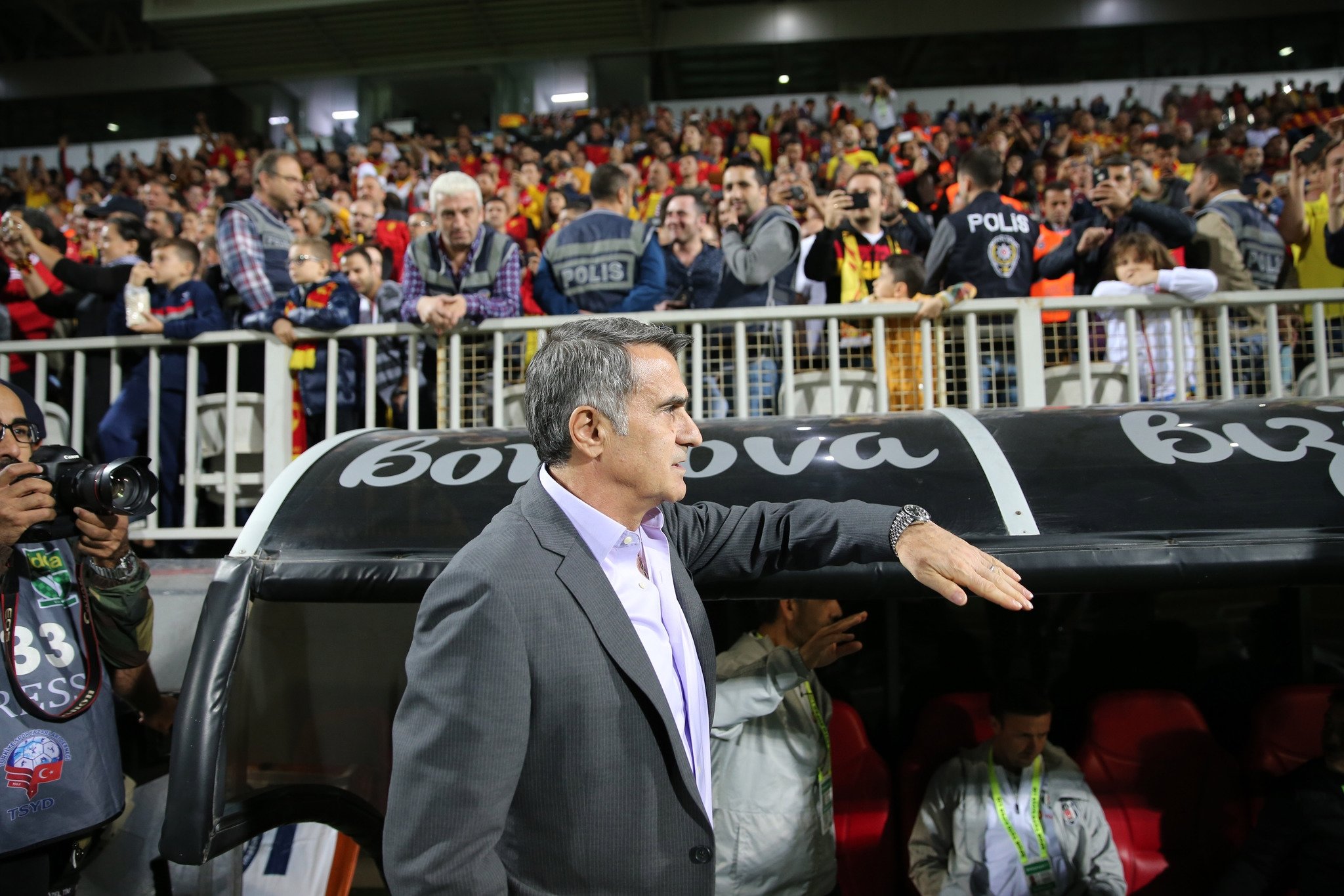 Göztepe - Beşiktaş Maçtan kareler