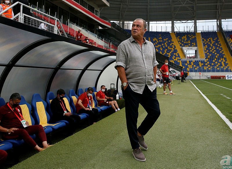 Fatih Terim raporunu verdi! Galatasaray’da büyük operasyon