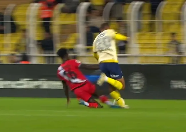 SON DAKİKA FENERBAHÇE HABERLERİ - Kanarya'da Rayo Vallecano maçında şok sakatlık! Joao Pedro... - 2