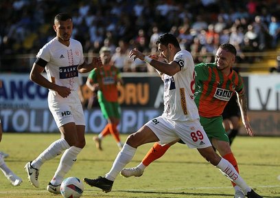 Antalya geriden gelerek kazandı!