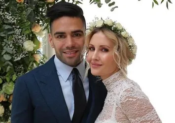 Falcao ailesi Hola’ya kapak oldu