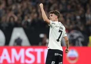 Beşiktaş'tan orta saha transferinde ters köşe!