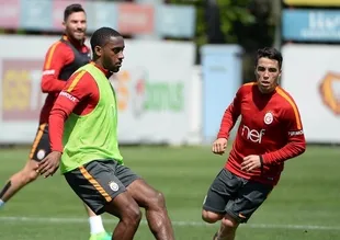 Galatasaray'da gözler Fenerbahçe derbisinde