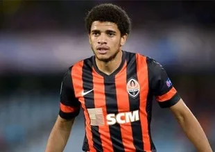 Beşiktaş'tan Fenerbahçe'ye Taison çalımı