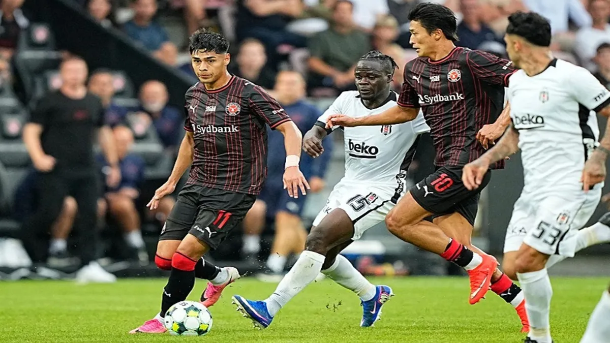 Midtjylland-Beşiktaş maçında penaltı kararı!
