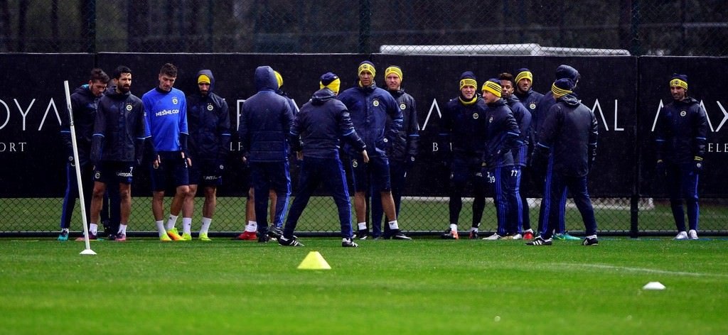 Fenerbahçe’de şaşırtan olay