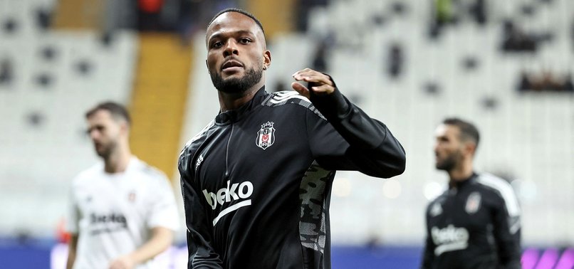 Beşiktaş'ta Cyle Larin Olympiakos yolcusu!