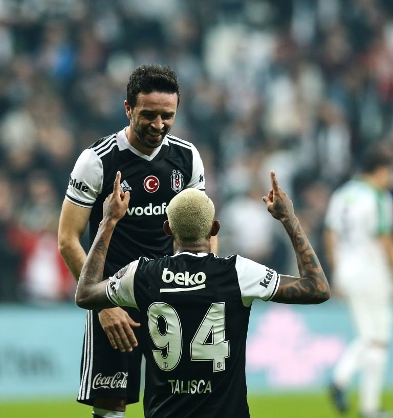 Beşiktaş-Akhisar Belediyespor karşılaşmasından kareler