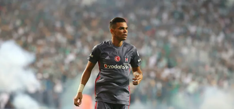 Pepe gözyaşlarına boğuldu
