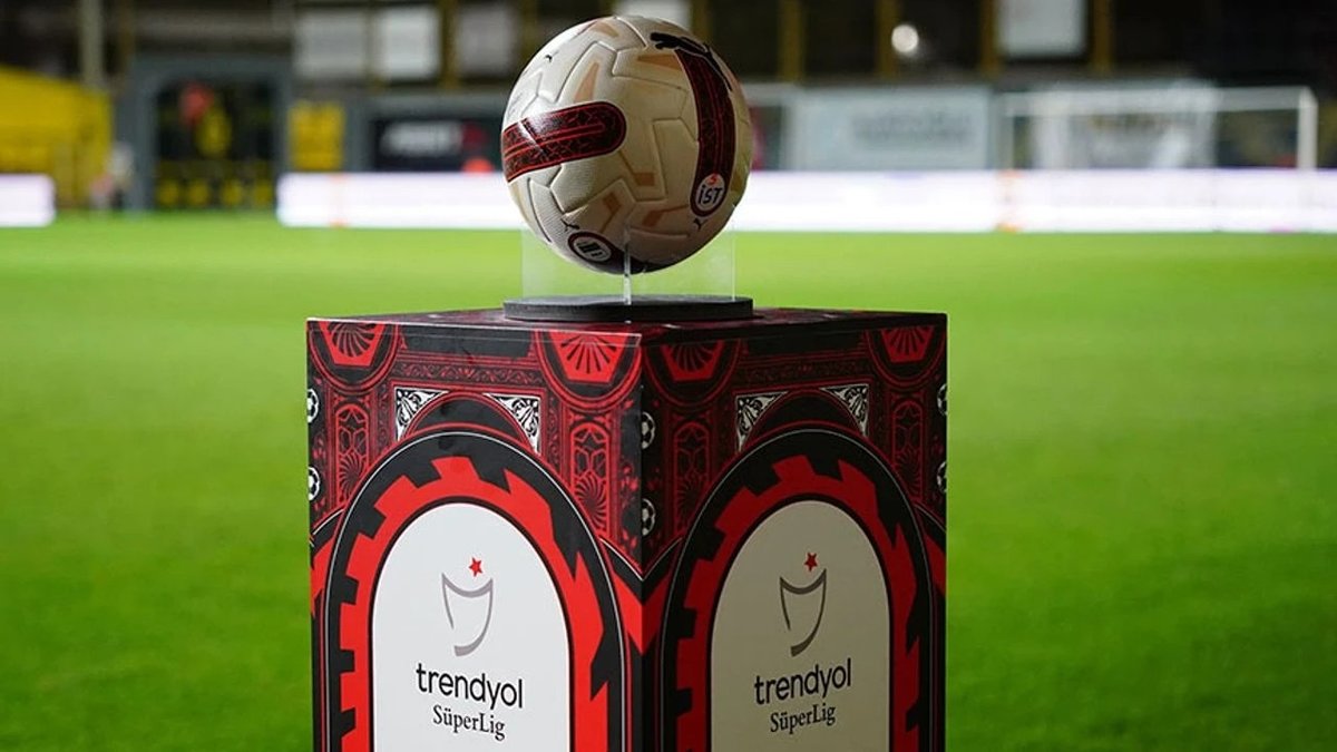 Süper Lig'de sezon sona erdi! İşte puan durumu! (2024/25 sezonu 38. hafta) Süper Lig'de sezon sona erdi! İşte puan durumu! (2024/25 sezonu 38. hafta)
