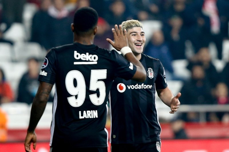 Kagawa’dan olay açıklama! Sezon sonunda...