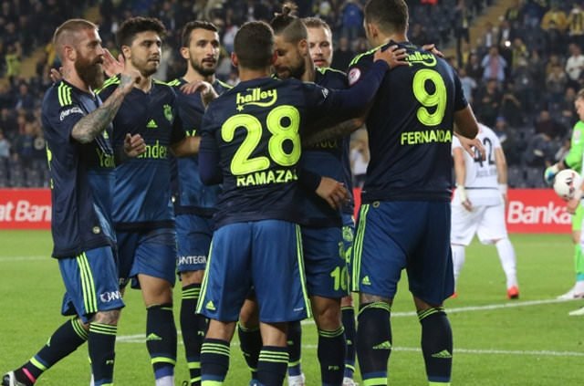 Fenerbahçe’de yaprak dökümü!