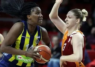 Dev derbi Galatasaray'ın