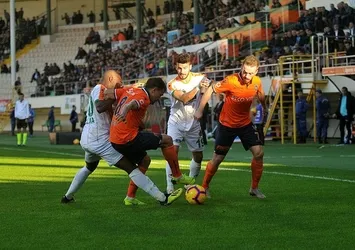 Başakşehir Alanya'da takıldı