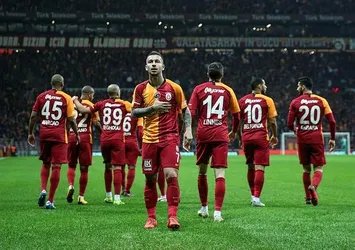 Adem Büyük Metin Oktay'ı andı