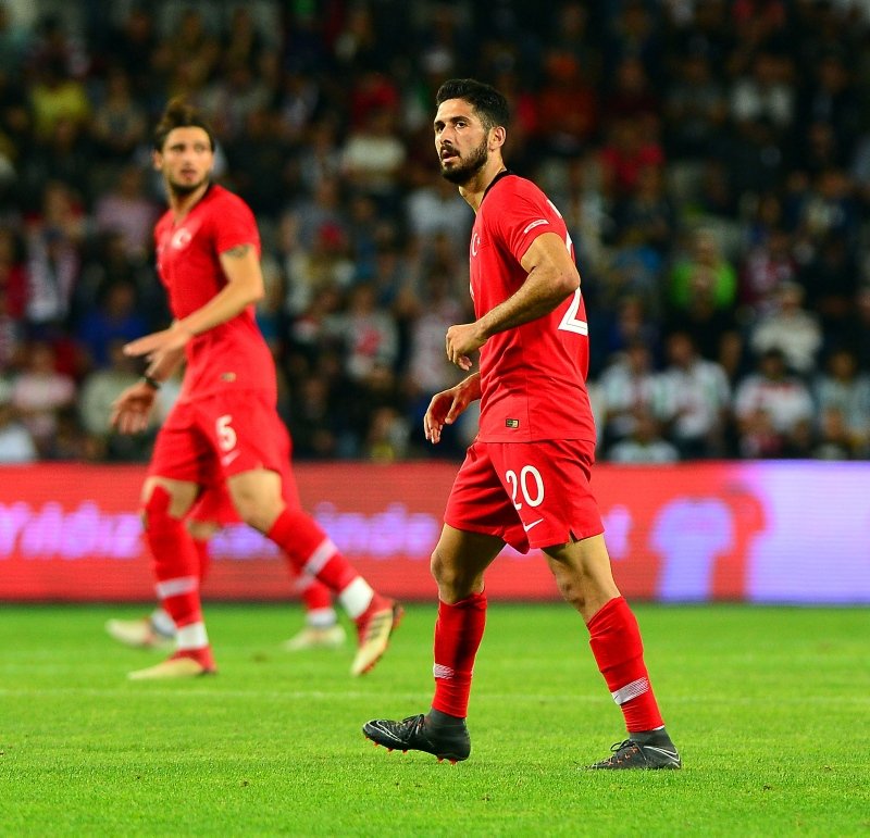 Galatasaray’dan Emre Akbaba için son teklif