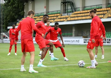 Sivasspor Petrocub maçının hazırlıklarını tamamladı