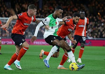 Liverpool uzatmalarda puanı kaptı!