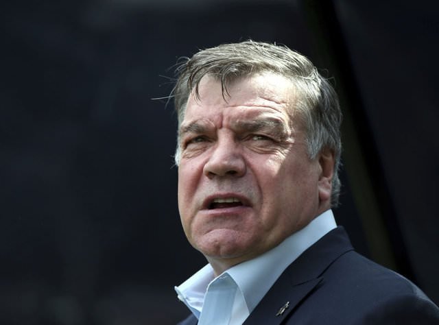 Teknik direktörlerin transfer giderleri