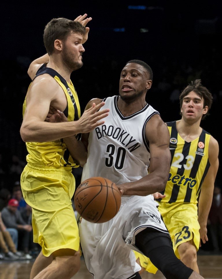 Fenerbahçe’den tarihi zafer