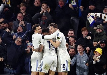 Chelsea'ye Leeds şoku!