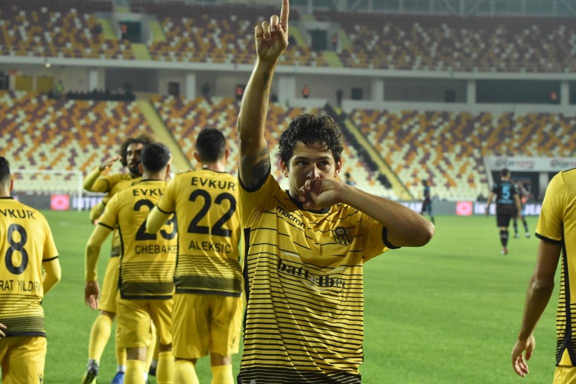 5-0’lık yenilgi hüngür hüngür ağlattı