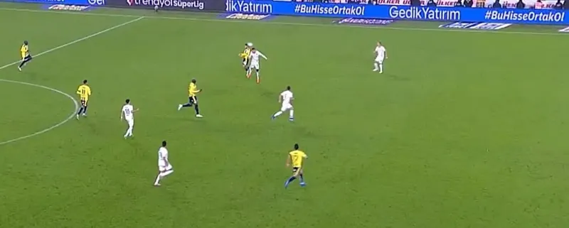 fenerbahce-corendon-alanyaspor-macinda-ust-uste-2-gol-iptal-edildi-iste-o-pozisyonlar-1792257440982.jpeg Fenerbahçe-Corendon Alanyaspor maçında üst üste 2 gol iptal edildi! İşte o pozisyonlar - 2