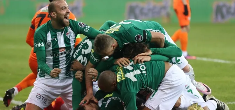 Bursaspor evinde Çaykur Rizespor'a şans tanımadı