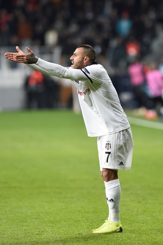 Beşiktaş - Malmö maçından kareler