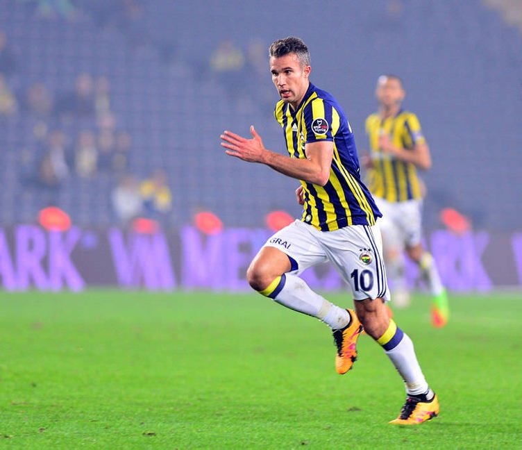 Çin’den Robin van Persie açıklaması