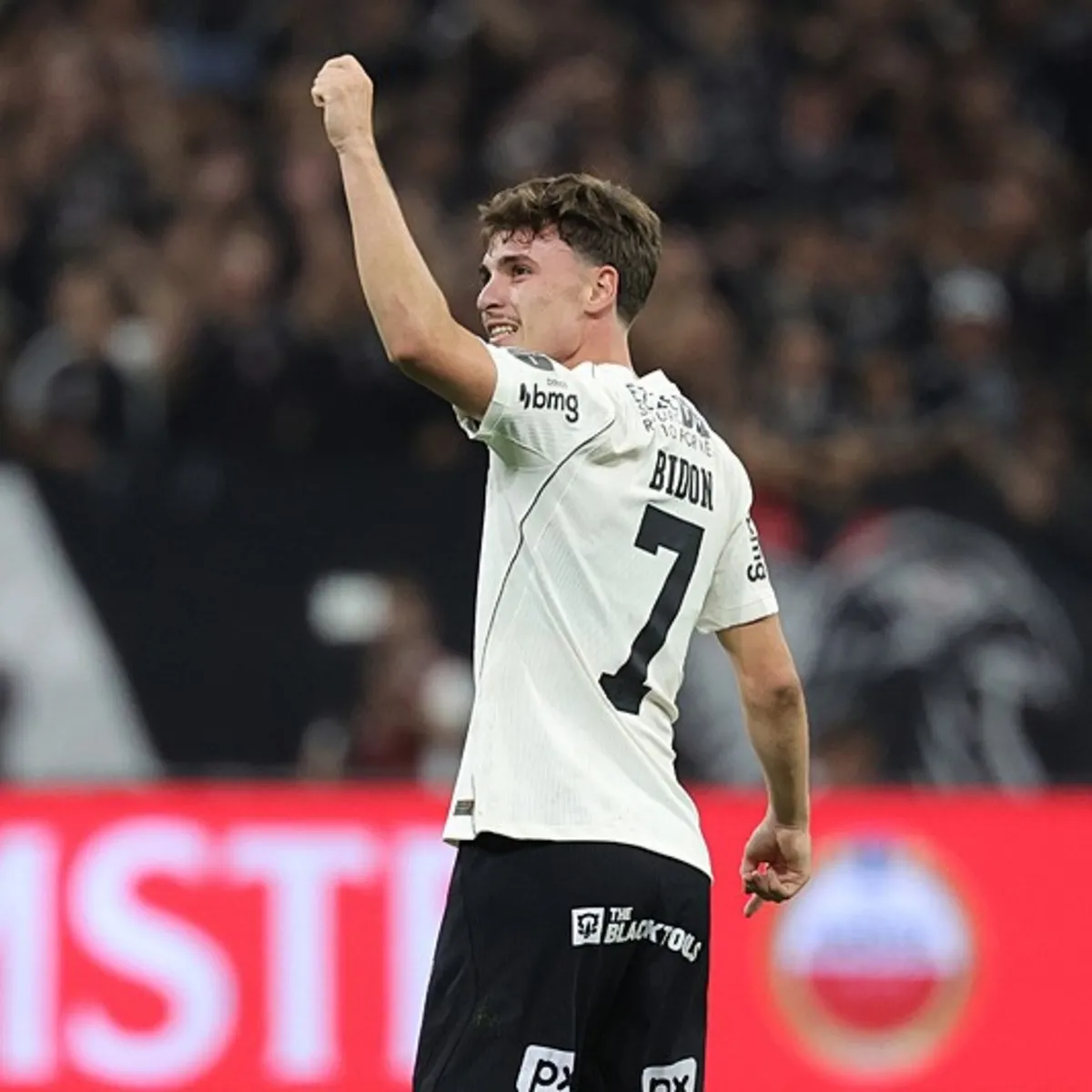 Beşiktaş'tan orta saha için sürpriz hamle: Breno Bidon'a dev teklif!