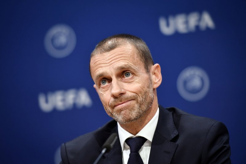 UEFA Başkanı Ceferin duyurdu! Maçlarda seyirci olacak mı?