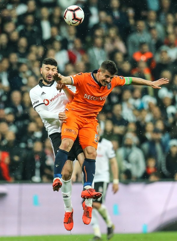Usta yazarlar Beşiktaş - Başakşehir maçını değerlendirdi!