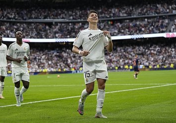 Arda Güler’den Alex de Souza'ya: "Efsane"