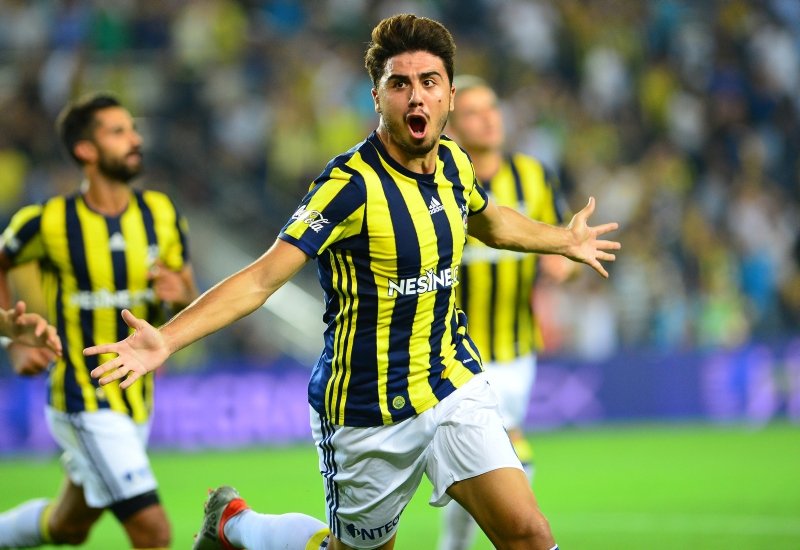 Fenerbahçe’ye Ozan Tufan piyangosu!