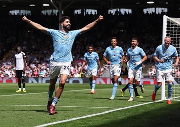 Fulham'ı deviren Manchester City liderliğe yükseldi!