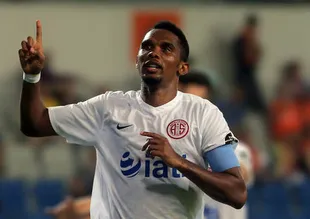 Samuel Eto'o'ya karikatür sürprizi