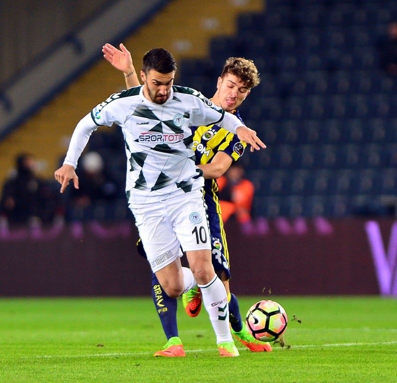 Fenerbahçe-Atiker Konyaspor karşılaşmasından kareler