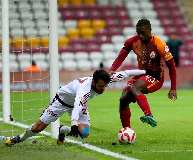 Galatasaray’da dev operasyon