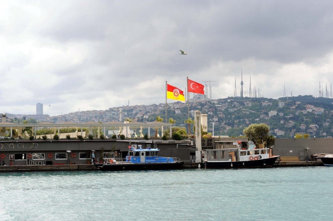 Galatasaray Adası’nda yıkım işlemi tamamlandı