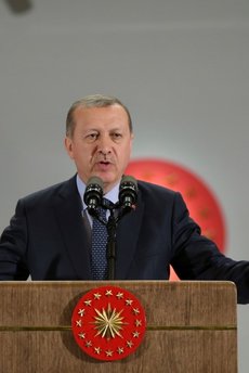 Erdoğan'dan Fenerbahçe Basketbol Takımı'na kutlama