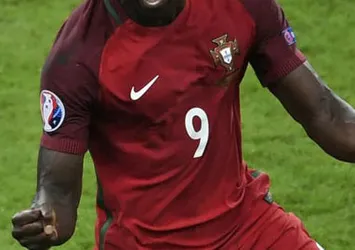 Göztepe gözünü kararttı! Yıldız golcü...