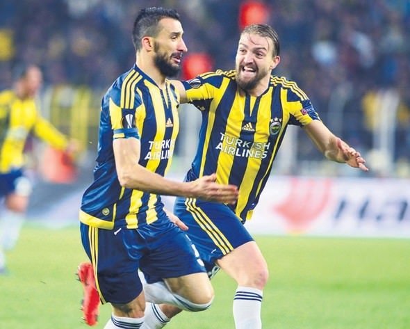 Mehmet Topal’dan Caner Erkin’e telefon