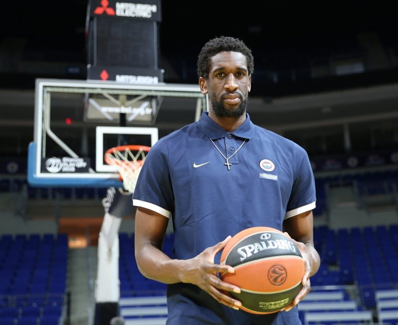 anadolu efes ten aciklama geldi ekpe
