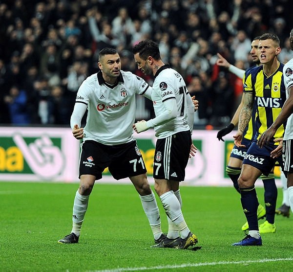Burak Yılmaz’ın dönüşü muhteşem oldu