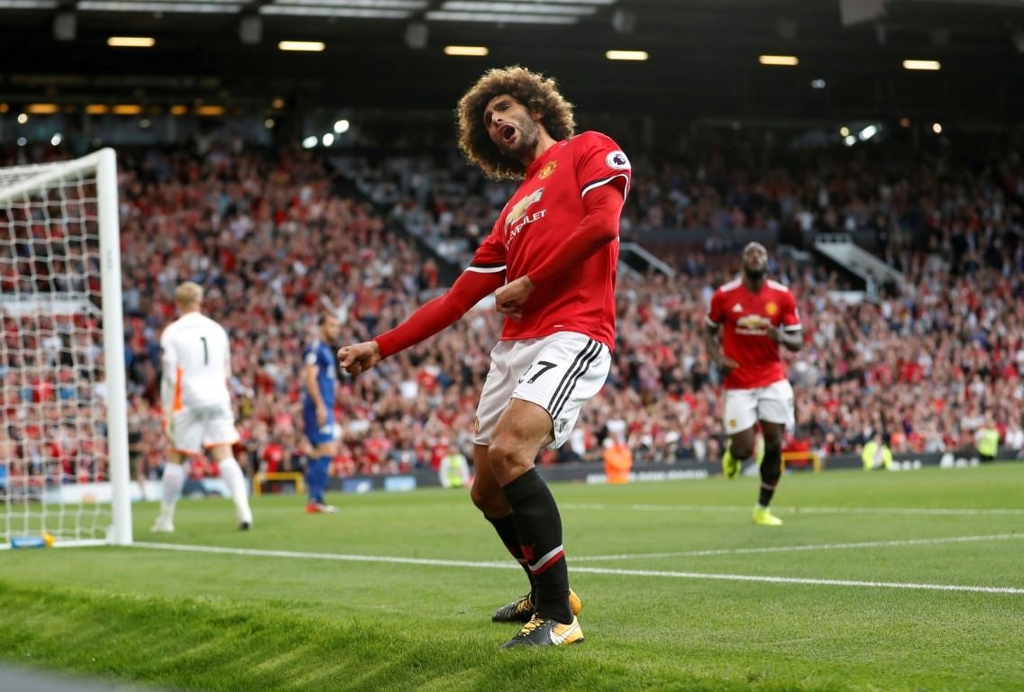Fenerbahçe, Fellaini ile görüşüyor