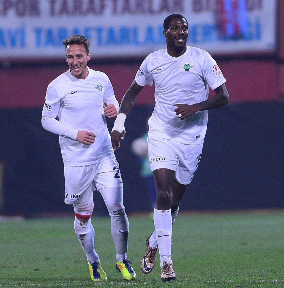 Fenerbahçe’ye yıldız yağacak!