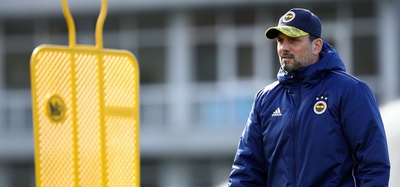 Erol Bulut'un kadro tercihini açıkladı! Fenerbahçe Beşiktaş derbisinde...