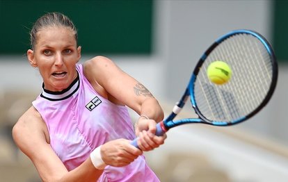 Son dakika spor haberi: Wimbledon’da ilk yarı finalist Karolina Pliskova!