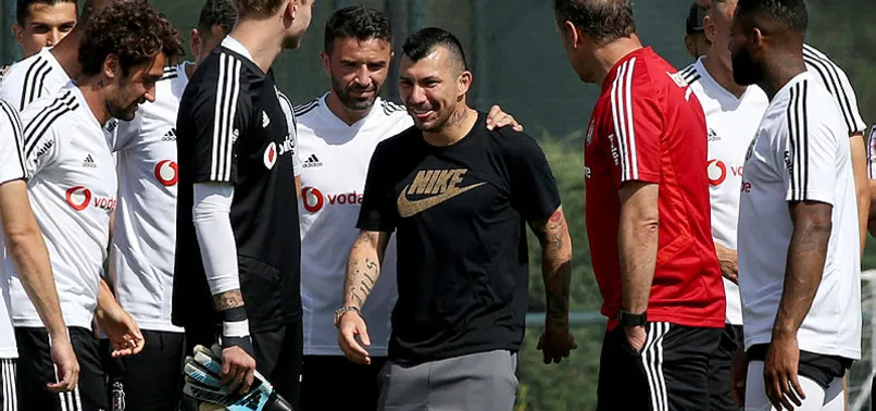 Gary Medel resmen Bologna'ya transfer oldu